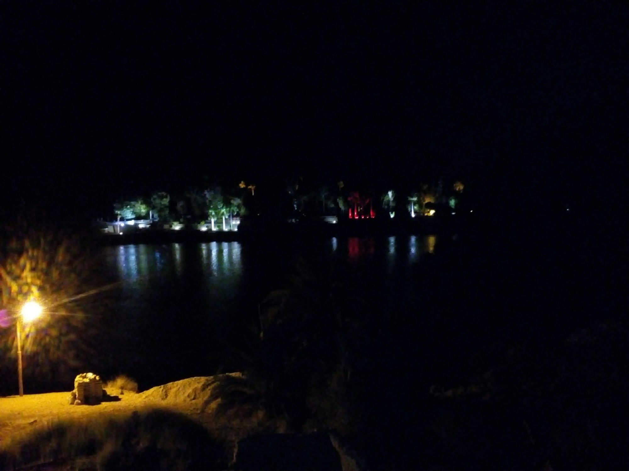 El Prince Guesthouse Aswan Zewnętrze zdjęcie